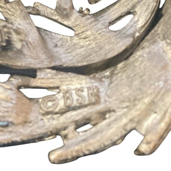 Vintage BSK Silver Tone Swirl Brooch Pin Textured Signed Round 2 inch MCM - Picture 7 of 7